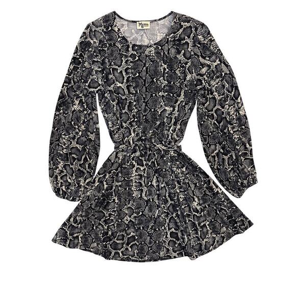 Show Me Your Mumu Dresses & Skirts - Show Me Your Mumu Midi Dress Women’s Sz Medium Snakeprint A-line Oversized